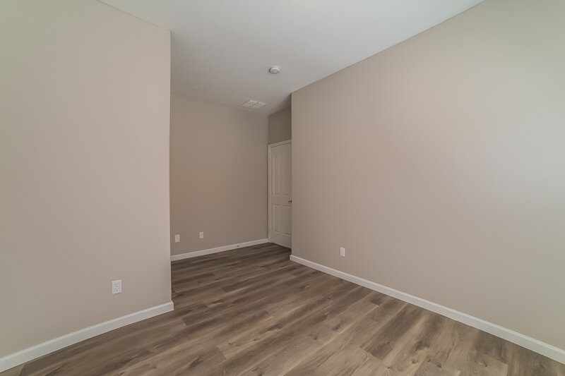 2,600/Mo, 16015 W Christy Dr Surprise, AZ 85379 Bedroom View 6