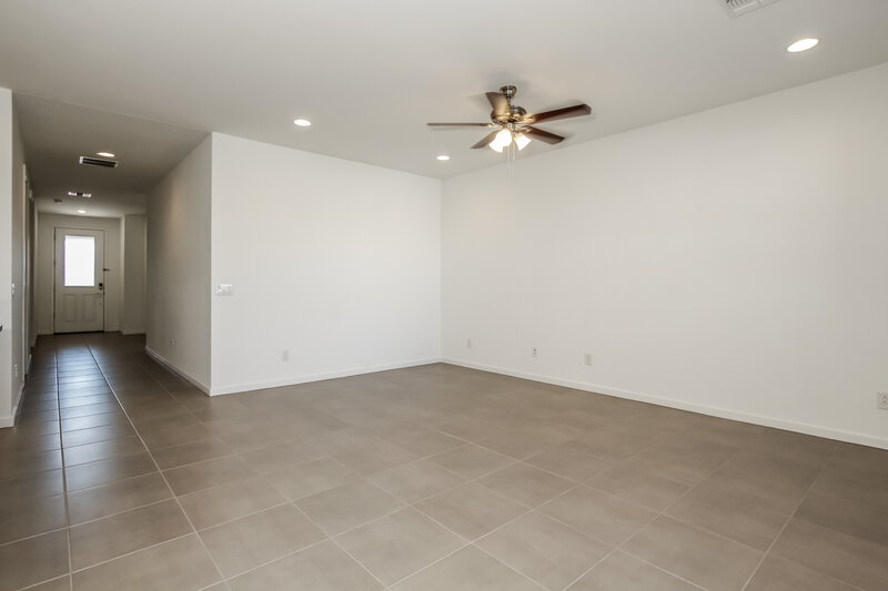 2,385/Mo, 5630 W Notch Hill Rd Laveen, AZ 85339 Living Room View