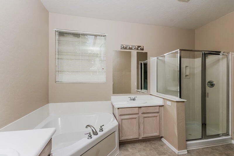 2,625/Mo, 13415 W Rose Ln Litchfield Park, AZ 85340 photo View 13