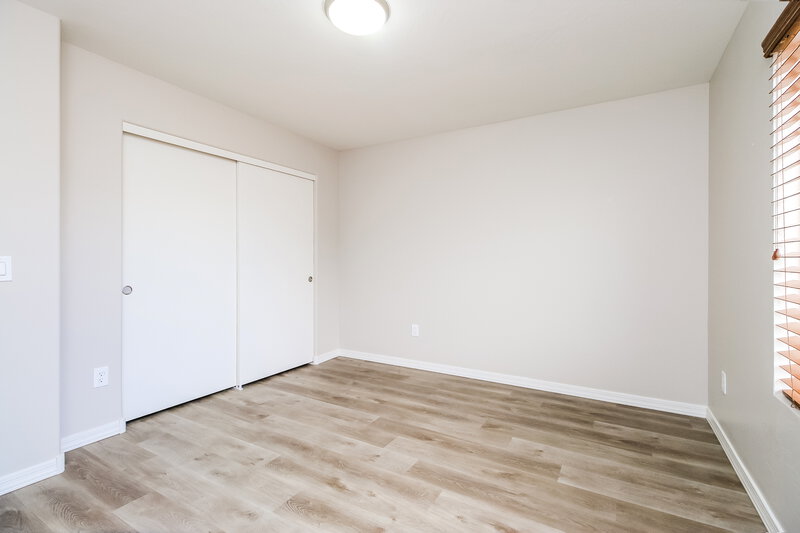 1,890/Mo, 2526 W Ironstone Ave Apache Junction, AZ 85120 Bedroom View 2