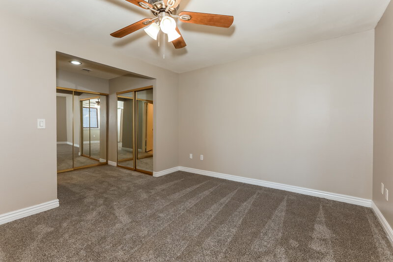 2,200/Mo, 1915 S 39th St Unit 7 Mesa, AZ 85206 Main Bedroom View