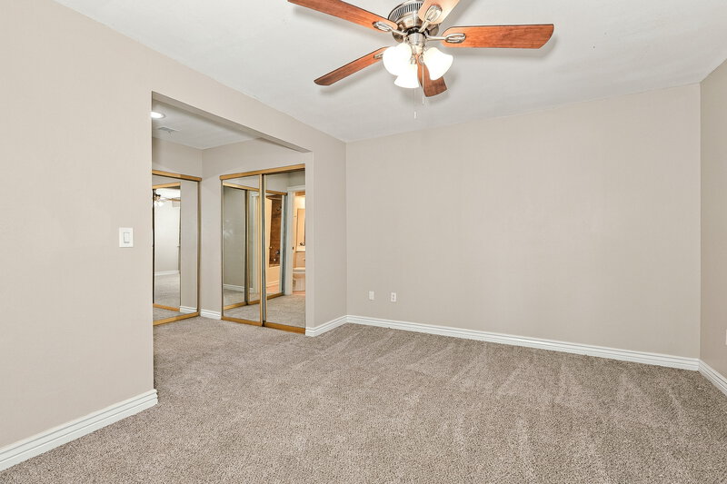 2,165/Mo, 1915 S 39th St Unit 7 Mesa, AZ 85206 Primary Bedroom View