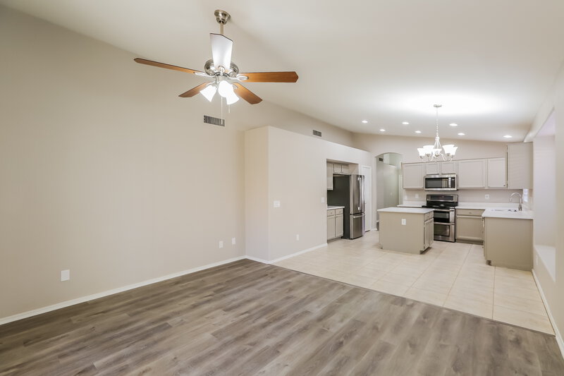 2,560/Mo, 841 S Twelve Oaks Blvd Chandler, AZ 85226 Dining Room View