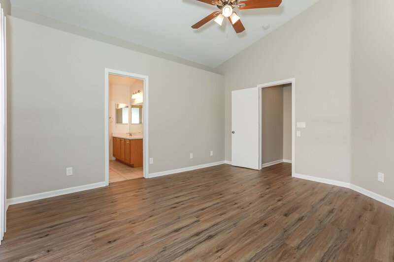 2,000/Mo, 10264 E Crescent Ave Mesa, AZ 85208 Main Bedroom View 2