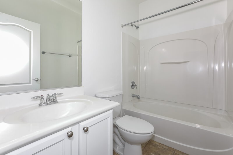 2,485/Mo, 3715 E Vallejo Dr Gilbert, AZ 85298 Bathroom View