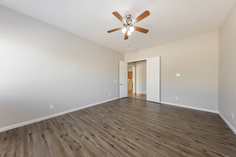 2,205/Mo, 10416 W Carlota Ln Peoria, AZ 85383 Main Bedroom View 2