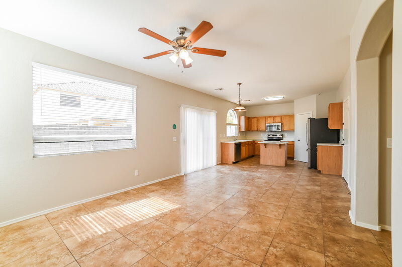 2,730/Mo, 2536 S 89th Ln Tolleson, AZ 85353 Living Room View