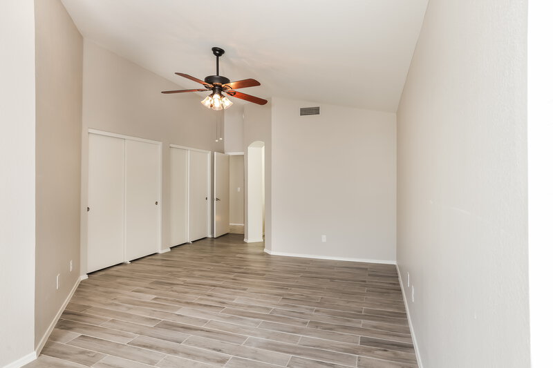 2,030/Mo, 115 W Runion Dr Phoenix, AZ 85027 Main Bedroom View 2