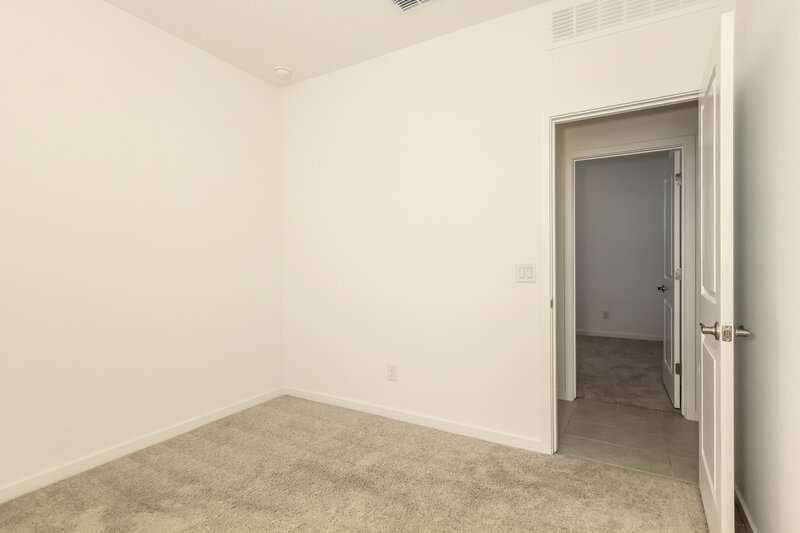 2,235/Mo, 4810 S 107th Ln Tolleson, AZ 85353 Bedroom View 3