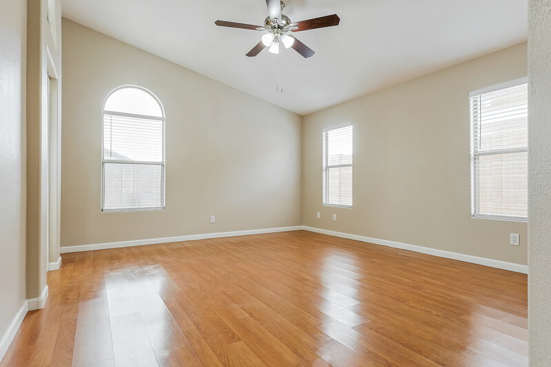2,080/Mo, 9339 E Posada Ave Mesa, AZ 85212 Main Bedroom View