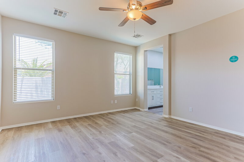 2,030/Mo, 46186 W Holly Dr Maricopa, AZ 85139 Main Bedroom View