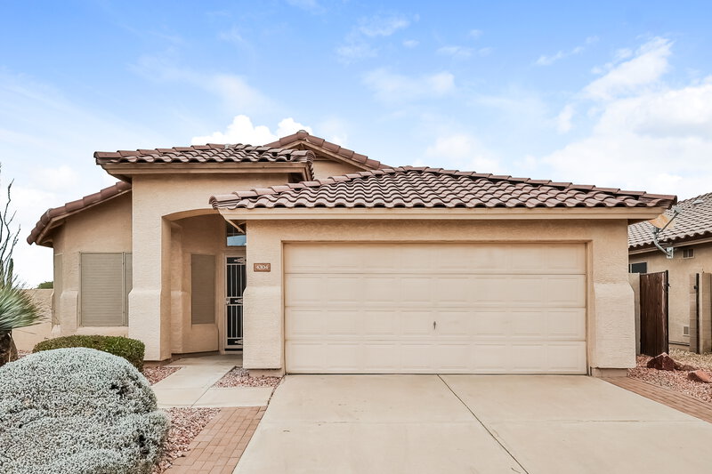 2,750/Mo, 4304 E Rowel Rd Phoenix, AZ 85050 External View