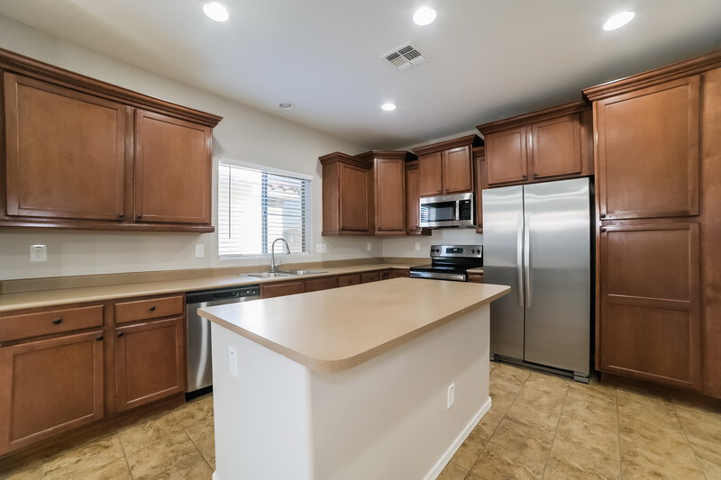 2,080/Mo, 477 N Citrus Ln Gilbert, AZ 85234 Kitchen View
