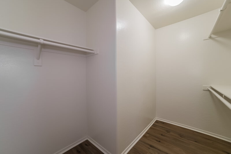 2,080/Mo, 477 N Citrus Ln Gilbert, AZ 85234 Walk In Closet View