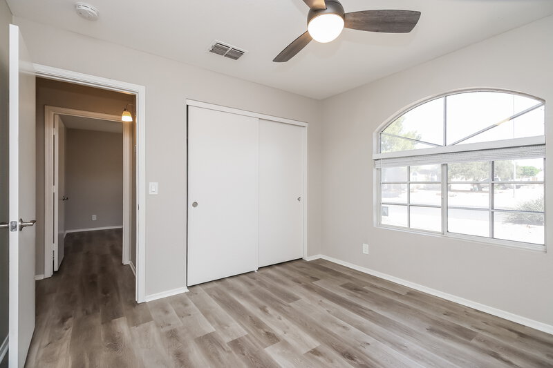 2,315/Mo, 8125 E Ellis St Mesa, AZ 85207 Bedroom View 2