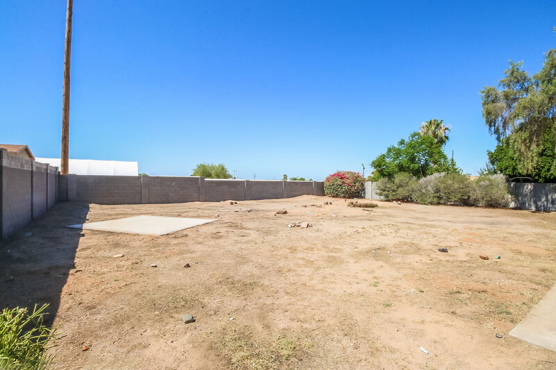 2,315/Mo, 8125 E Ellis St Mesa, AZ 85207 Rear View