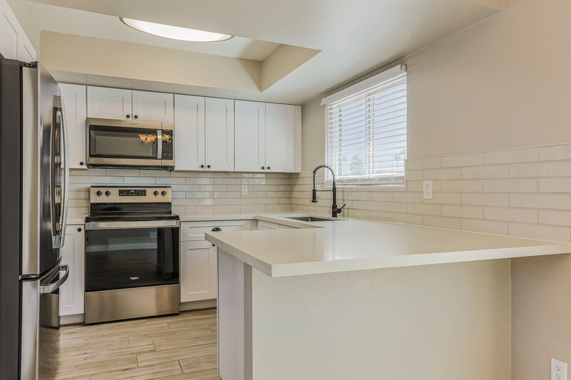 2,285/Mo, 1415 N Ironwood St Gilbert, AZ 85234 Kitchen View