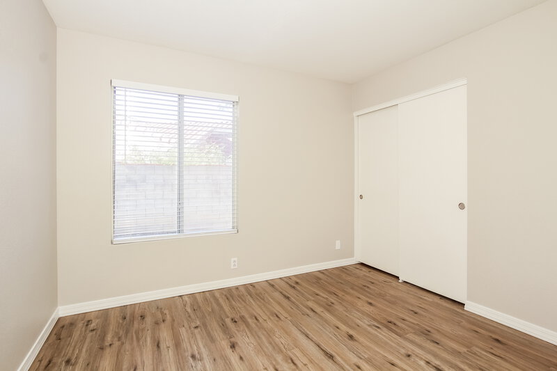 2,280/Mo, 9243 W Saint John Rd Peoria, AZ 85382 Bedroom View 3