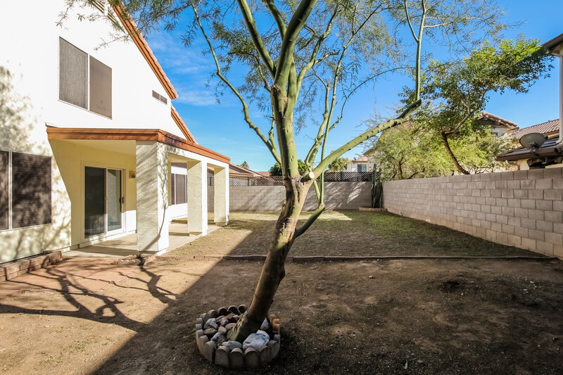 2,280/Mo, 9243 W Saint John Rd Peoria, AZ 85382 Rear View