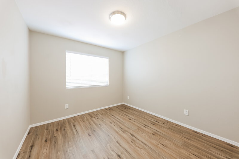 2,650/Mo, 1102 W Behrend Dr Phoenix, AZ 85027 Bedroom View