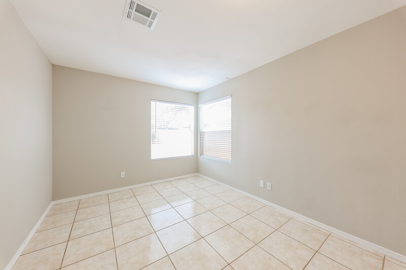 2,650/Mo, 1102 W Behrend Dr Phoenix, AZ 85027 Bedroom View 3