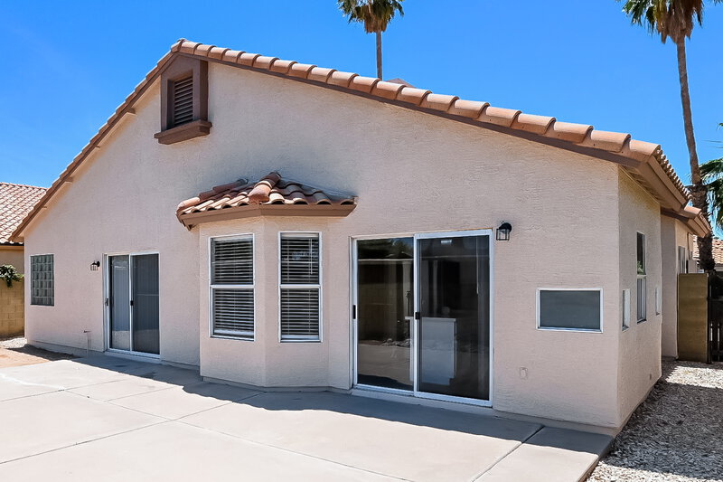 2,315/Mo, 1337 N Jamaica Way Gilbert, AZ 85234 Rear View