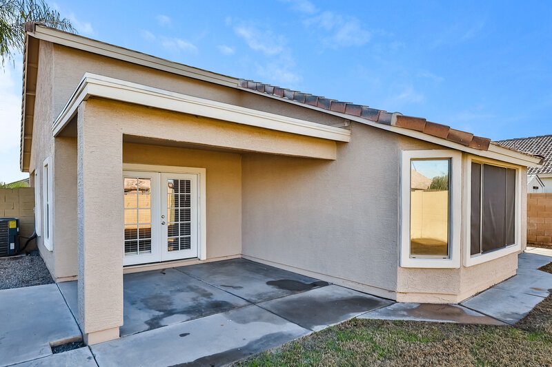 3,150/Mo, 3792 S Joshua Tree Ln Gilbert, AZ 85297 Rear View