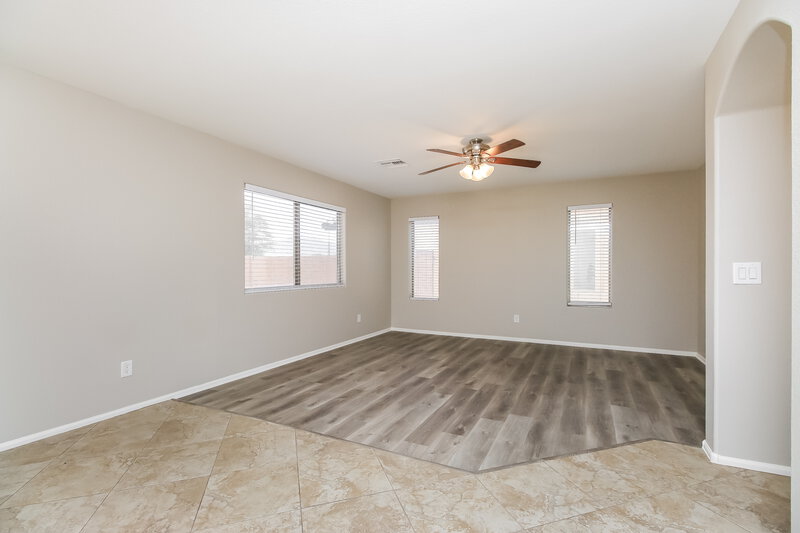 2,395/Mo, 8617 S 49th Dr Laveen, AZ 85339 Living Room View 3