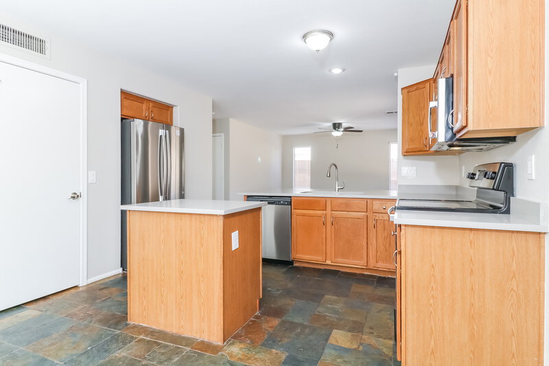 2,145/Mo, 12618 W Pasadena Ave Litchfield Park, AZ 85340 Kitchen View 2