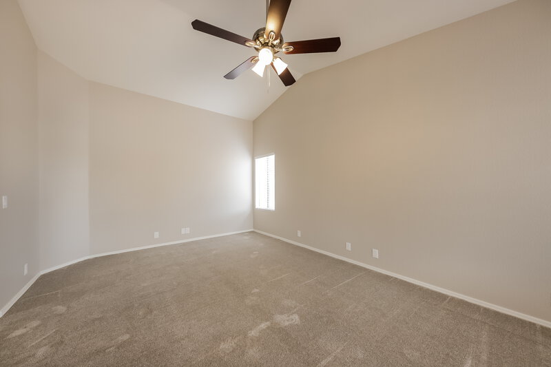 2,555/Mo, 4231 W Whispering Wind Dr Glendale, AZ 85310 Living Room View