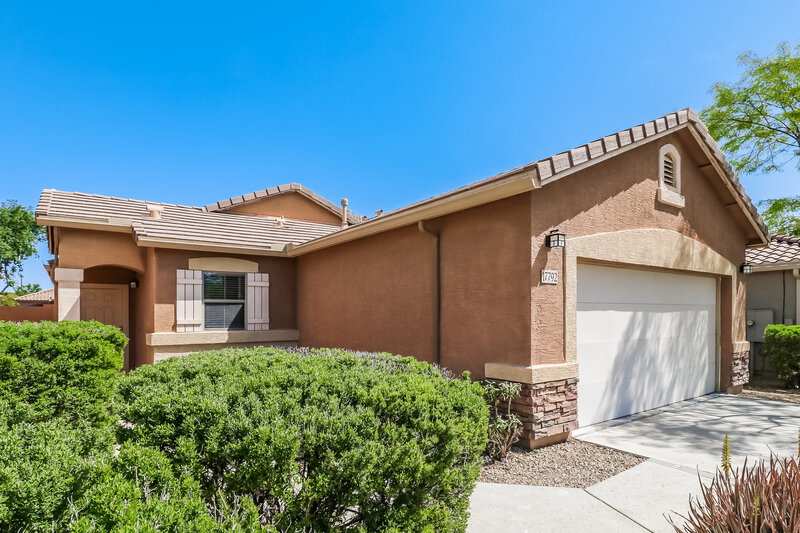 1,805/Mo, 17792 W Paradise Ln Surprise, AZ 85388 Front View
