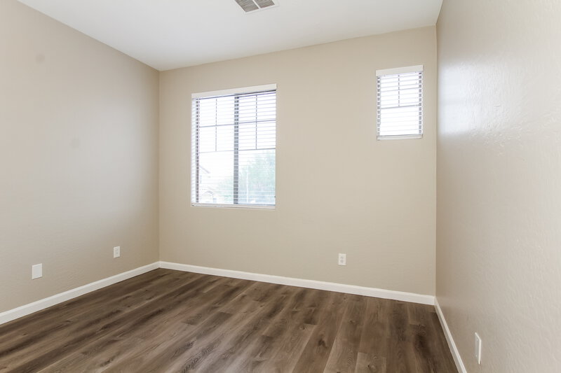 2,235/Mo, 7206 W Alta Vista Rd Laveen, AZ 85339 Bedroom View 2