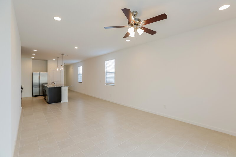 2,150/Mo, 10746 W Bloch Rd Tolleson, AZ 85353 Misc View 2