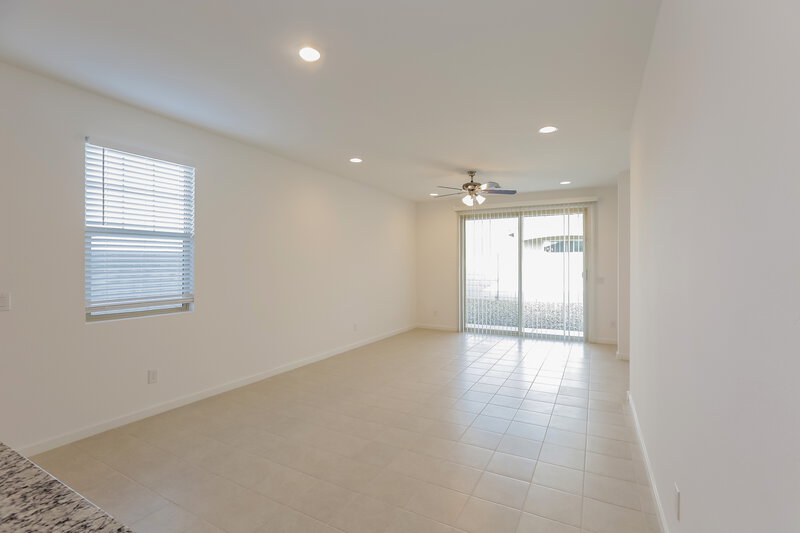 2,150/Mo, 10746 W Bloch Rd Tolleson, AZ 85353 Misc View 4