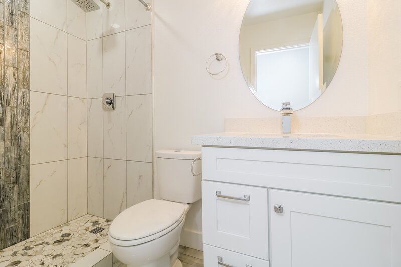 2,125/Mo, 15960 W Smokey Dr Surprise, AZ 85374 Bathroom View