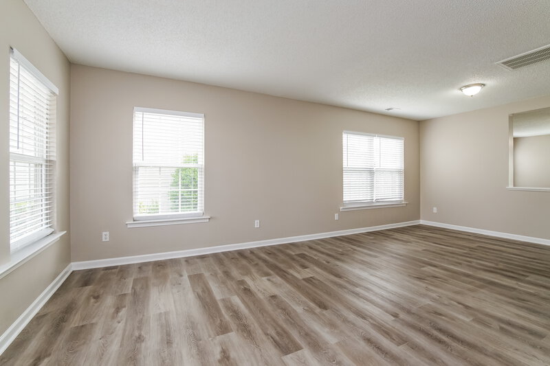 2,390/Mo, 6122 Ricker Rd Raleigh, NC 27610 Family Room View