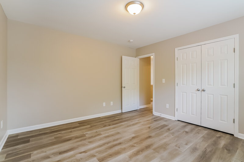 1,990/Mo, 5825 Bryanstone Pl Raleigh, NC 27610 Bedroom View 2