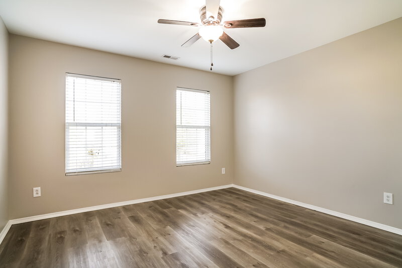 2,375/Mo, 1017 Lockberry Ct Clayton, NC 27520 Bedroom View