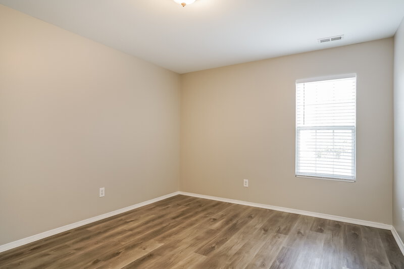 2,375/Mo, 1017 Lockberry Ct Clayton, NC 27520 Bedroom View 2