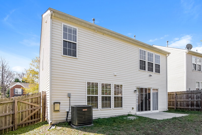 1,975/Mo, 5045 Babbling Brook Dr Raleigh, NC 27610 Rear View