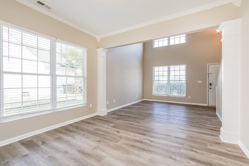 3,380/Mo, 108 N Honey Springs Ave Fuquay Varina, NC 27526 Living Room View 2