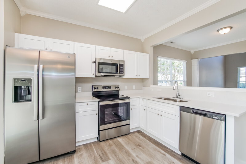 3,380/Mo, 108 N Honey Springs Ave Fuquay Varina, NC 27526 Kitchen View