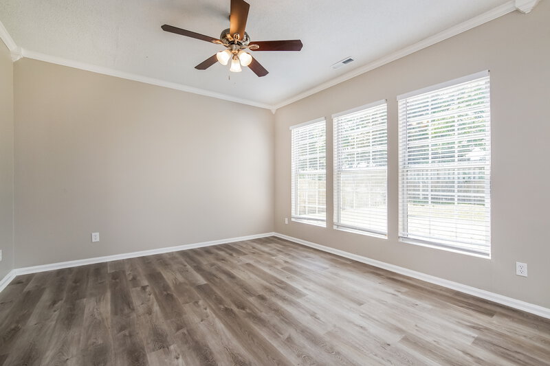 3,380/Mo, 108 N Honey Springs Ave Fuquay Varina, NC 27526 Family Room View