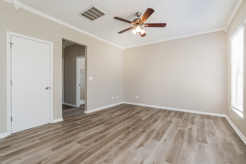 3,380/Mo, 108 N Honey Springs Ave Fuquay Varina, NC 27526 Main Bedroom View 3