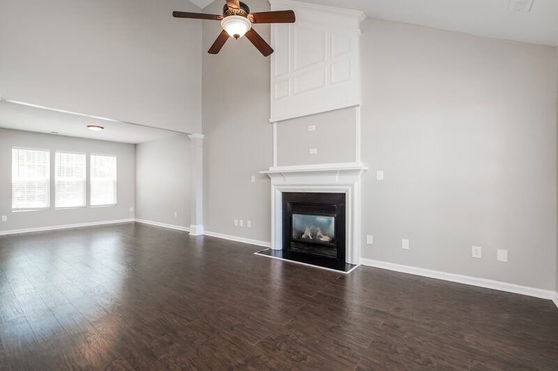 2,020/Mo, 5243 Little Sandy Dr Raleigh, NC 27616 Living Room View 3