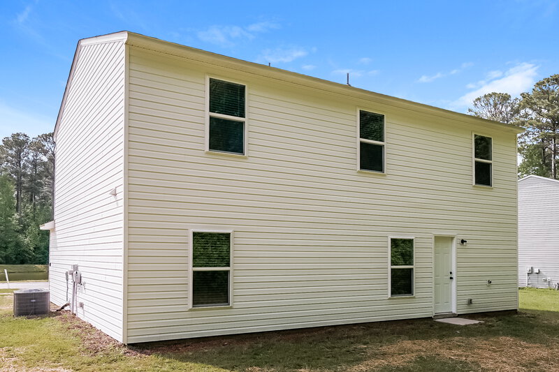 1,990/Mo, 188 Fawnbrook Dr Four Oaks, NC 27524 Rear View