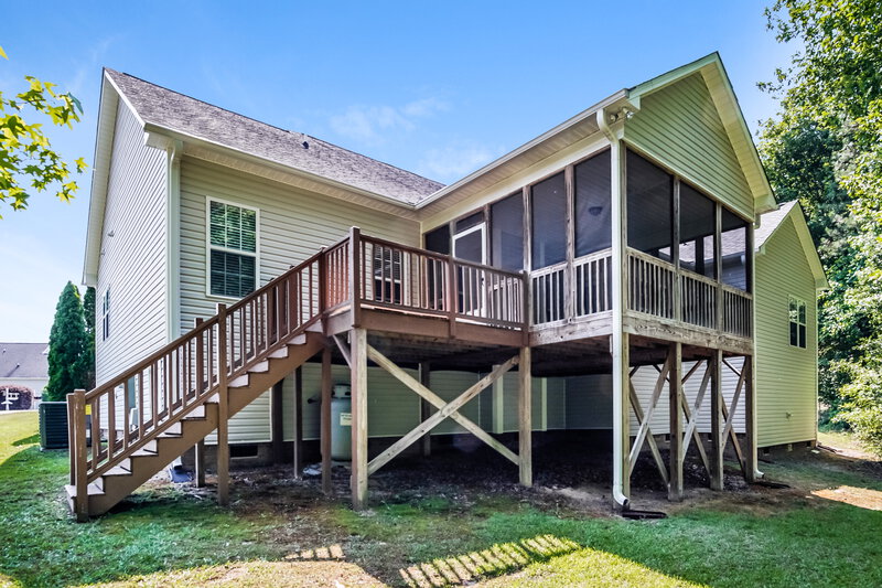 2,400/Mo, 289 Celestial Drive Garner, NC 27529 Rear View