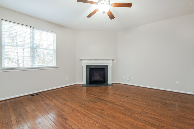 1,995/Mo, 5139 Arbor Chase Dr Raleigh, NC 27616 Living Room View 2