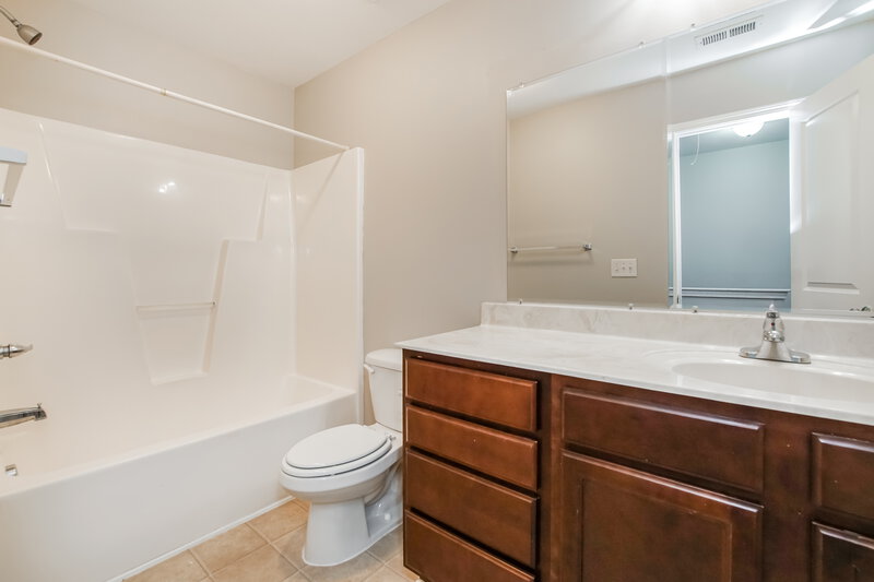 1,995/Mo, 5139 Arbor Chase Dr Raleigh, NC 27616 Bathroom View