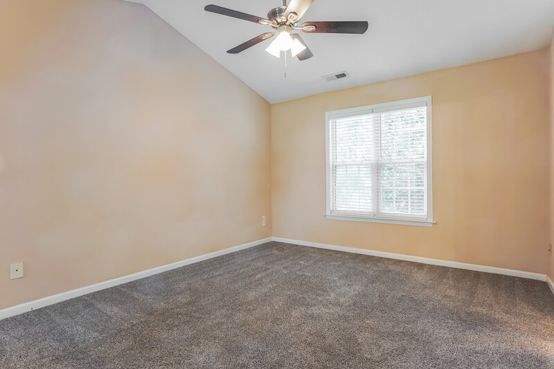 1,725/Mo, 2232 Castle Pines Dr Raleigh, NC 27604 Main Bedroom View